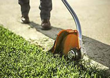 How to Use a Lawn Edger