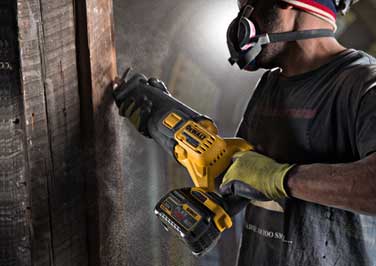 DEWALT Reciprocating Saw